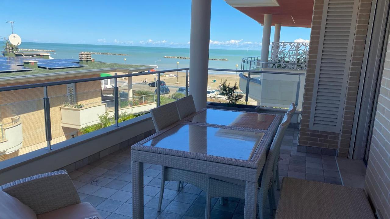 Appartamento “Le Vele” Porto San Giorgio Eksteriør billede